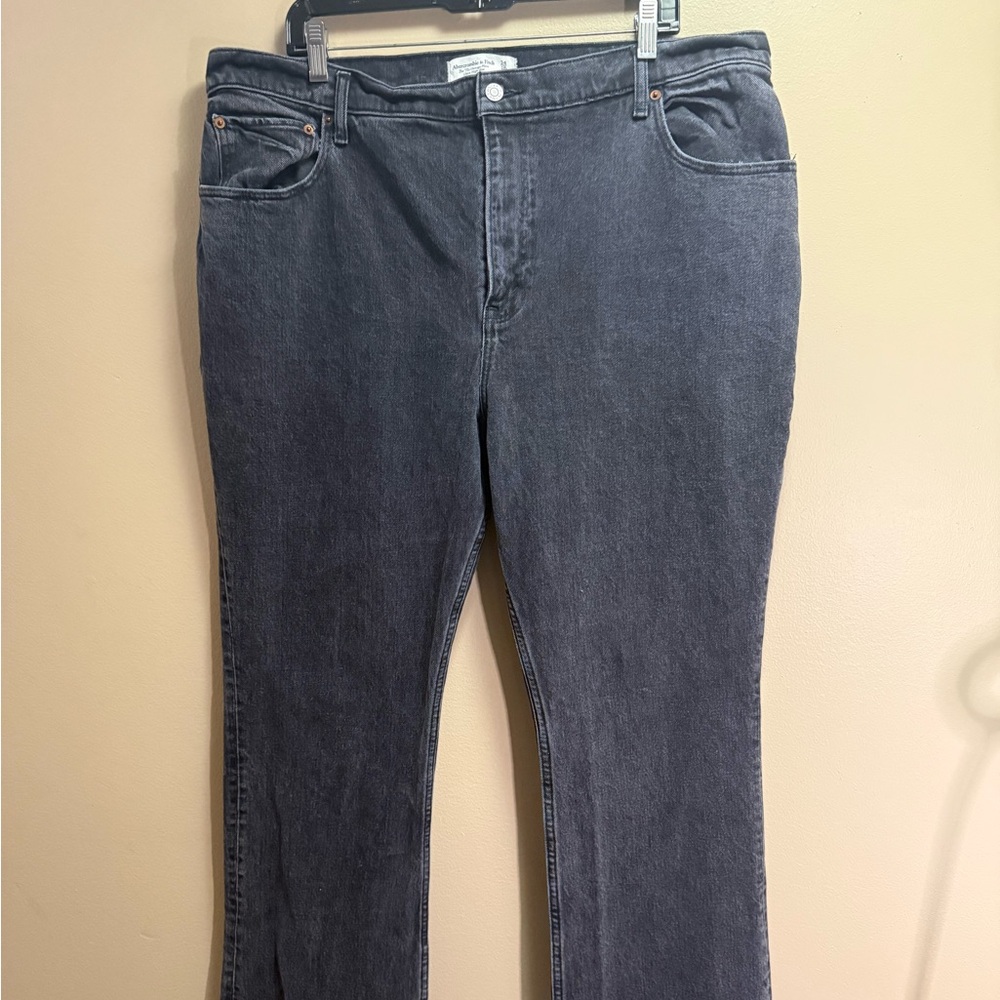 Abercrombie Ultra High Rise Flare Jeans 18R